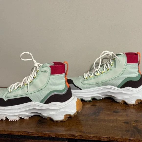 Sorel Kinetic Breakthru Venture Athletic Shoes Womens SZ 8.5M Perfect Condition - Picture 5 of 11